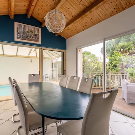 Charming House With Covered Swimming Pool And Garden